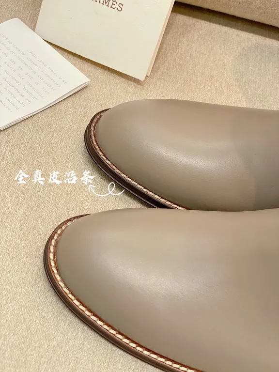 Hermes Shoe 